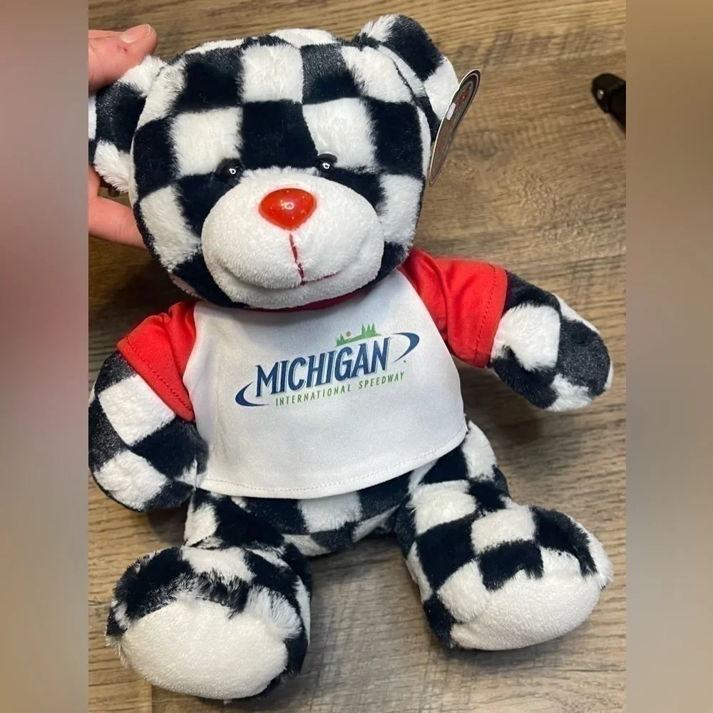 New Totally Teddies Checkers the bear Michigan International‎ speedway shirt